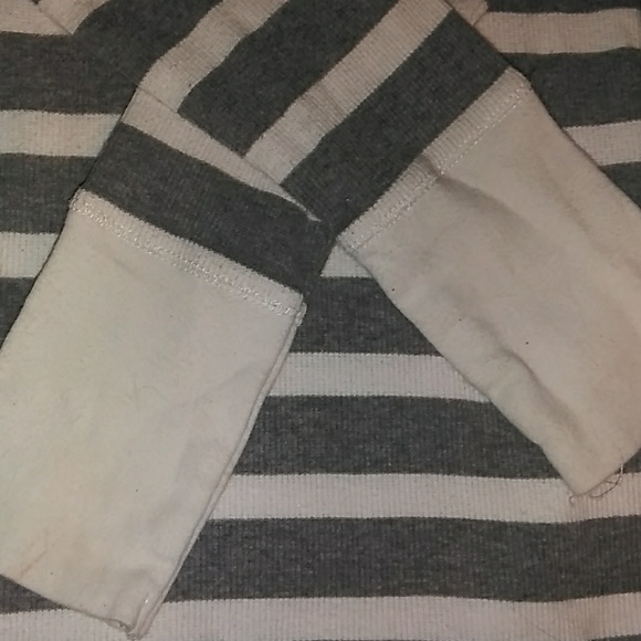 Good conditioned Aeropostale long sleeve shirt - Picture 2 of 5